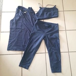 ATHLETA GRAY BLUE WORK OUT ATHLETIC WEAR; Womens sportsbra size M, top M, leg S